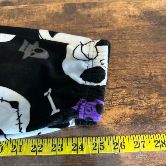 Disney Jack Skellington Pajama Pants Large Nightmare Before Christmas Plush EUC - Picture 5 of 9